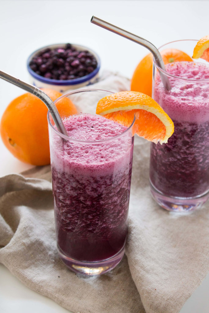 Wild Blueberry Immune-Boosting Tropical Smoothie