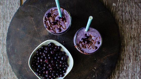 Chocolate Covered Wild Blueberry Superfoods Smoothie